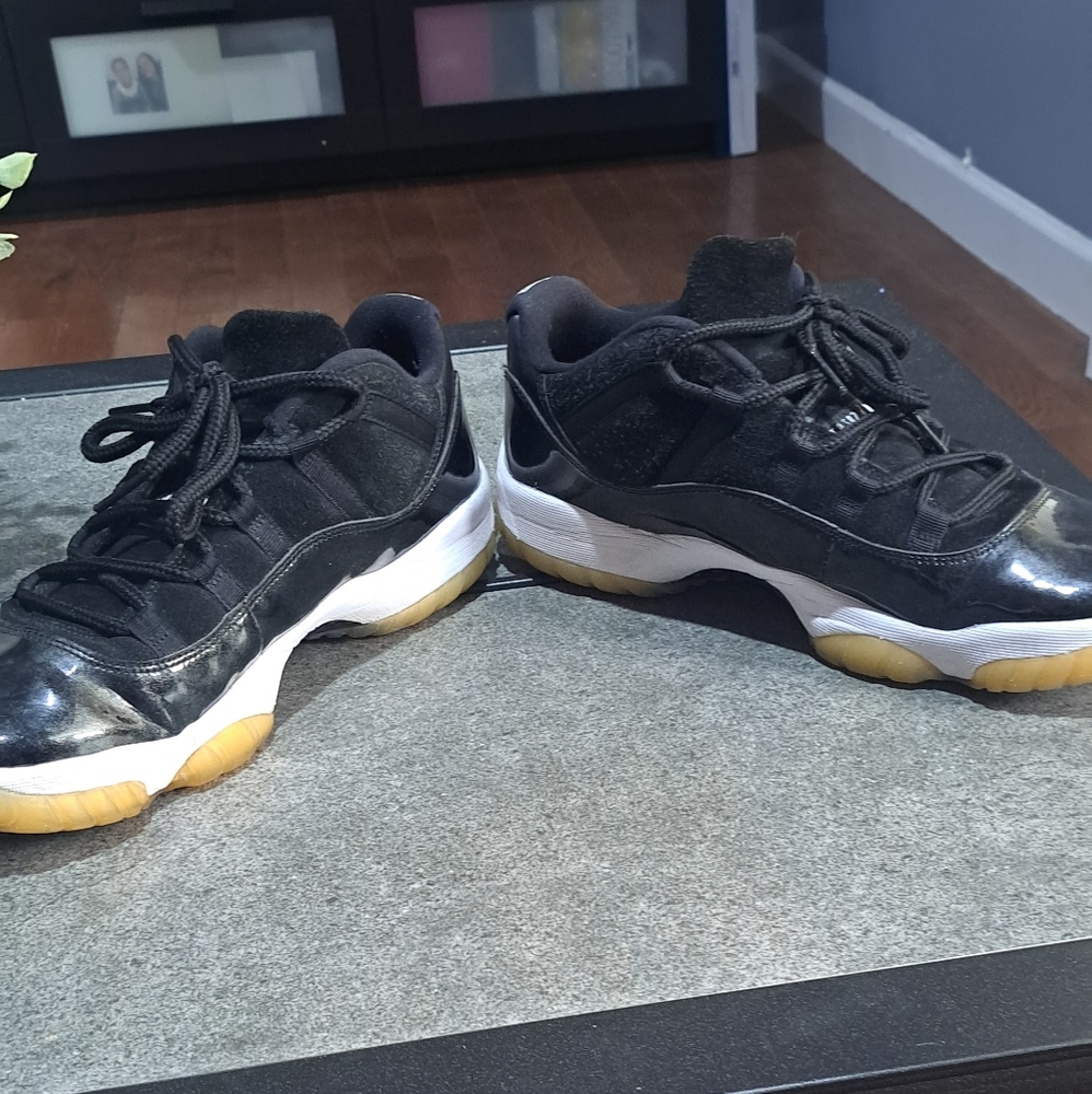 Jordan Retro 11 - Picture 5 of 7